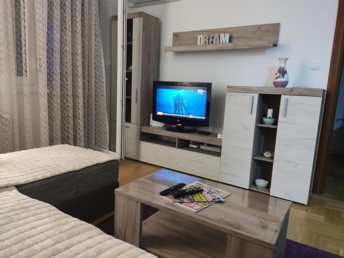 Apartman M Požarevac エクステリア 写真